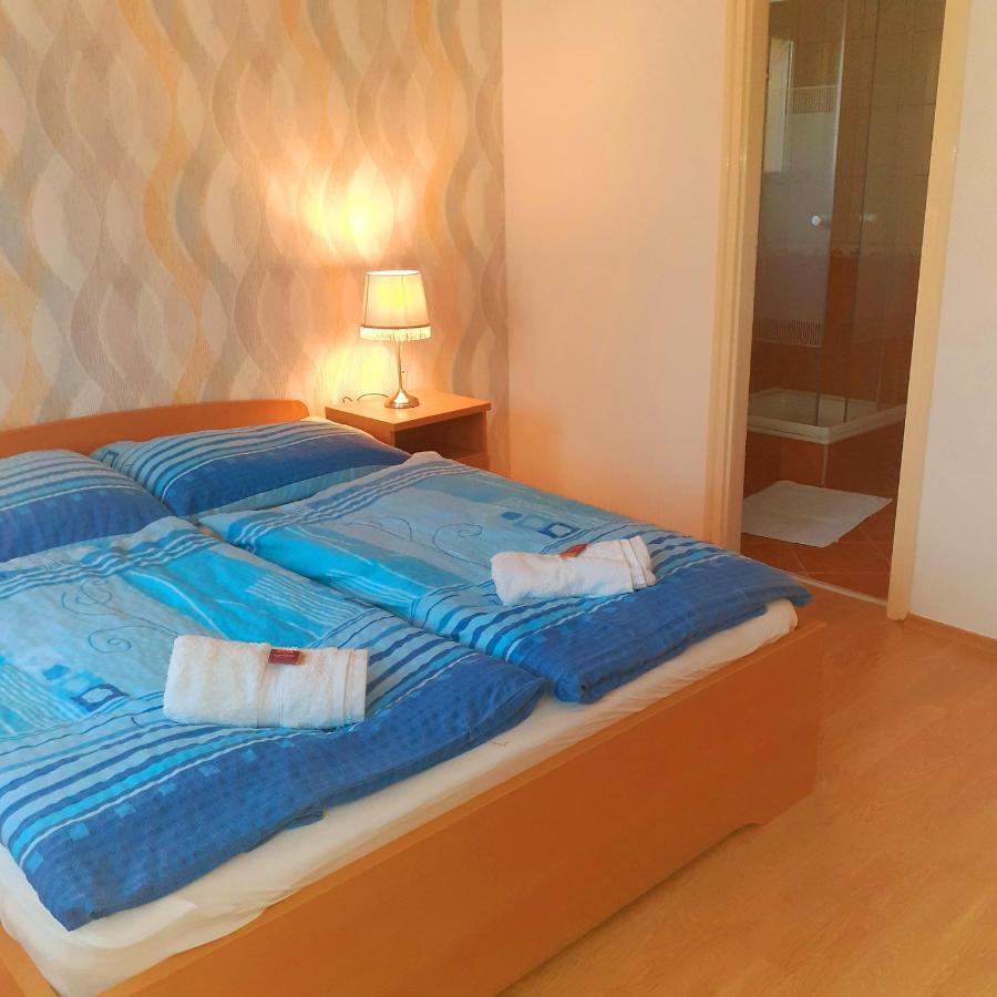 Petra Apartmanhaz Kehidakustány Zewnętrze zdjęcie