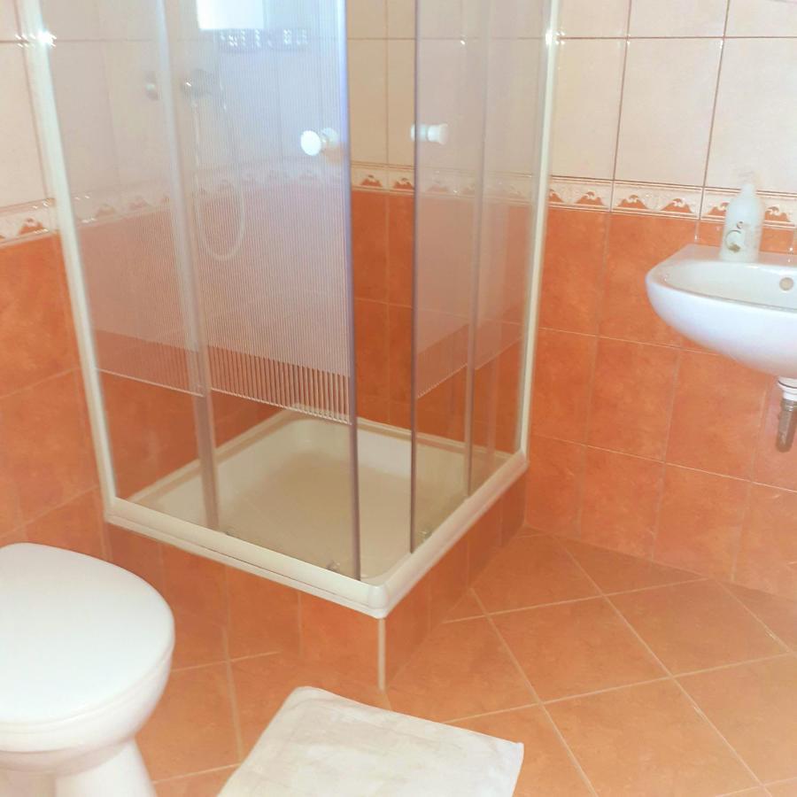 Petra Apartmanhaz Kehidakustány Zewnętrze zdjęcie